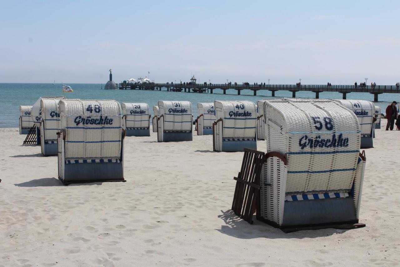 Ferienwohnungen Im Haus Strandburg Grömitz מראה חיצוני תמונה