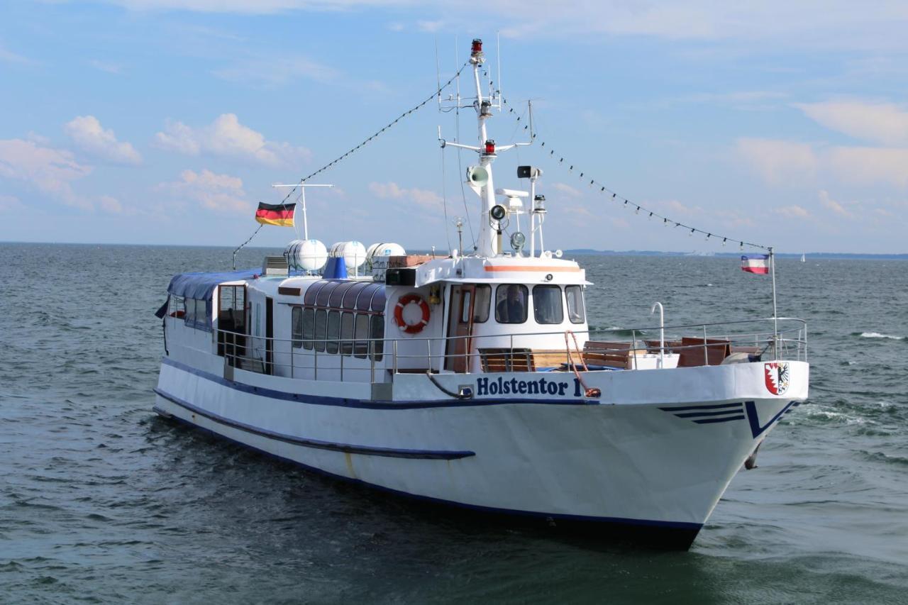 Ferienwohnungen Im Haus Strandburg Grömitz מראה חיצוני תמונה