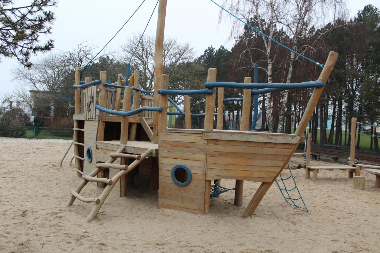 Ferienwohnungen Im Haus Strandburg Grömitz מראה חיצוני תמונה